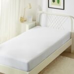 Twin XL zippered mattress encasement